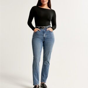 Abercrombie Curve Love 90s Slim Straight High Rise Jeans Short Lenght Size 30